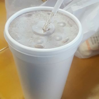 Panaderia Y Restaurante Mi Tierra - Horchata: yes it's supposed to be grainy that's how you make traditional horchata. - Salvadoran Near Me - Reseda, California Panaderia Y Restaurante Mi Tierra - Horchata: yes it's supposed to be grainy that's how you make traditional horchata. - Salvadoran Near Me - Reseda, California