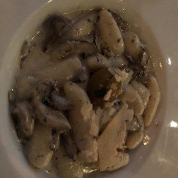 Enoteca Rossa - Gnocchi al Tartufo (truffle and mushrooms) - Italian Near Me - Bellaire, Texas Enoteca Rossa - Gnocchi al Tartufo (truffle and mushrooms) - Italian Near Me - Bellaire, Texas