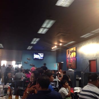 El 30 Mariscos - The dinning area - Seafood Near Me - Oxnard, California