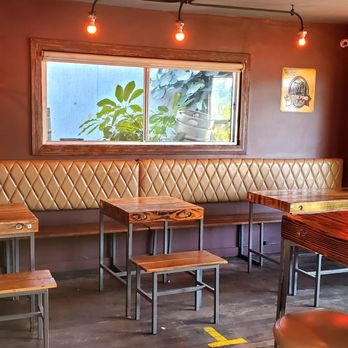 Public House TJ - Drinking Area - Pubs Near Me - Tijuana, BCN Public House TJ - Drinking Area - Pubs Near Me - Tijuana, BCN