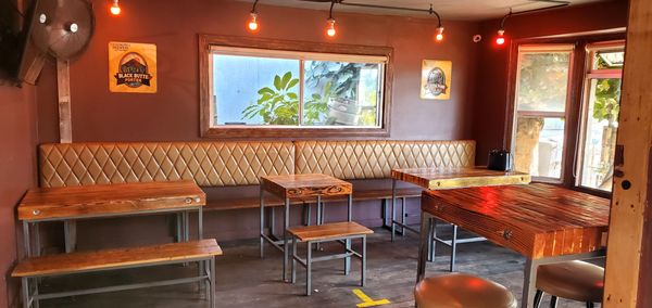 Public House by null