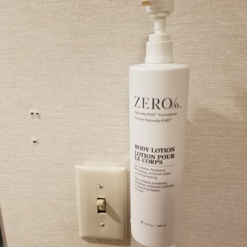 Hampton Inn DuBois - Multi-use body lotion in bathroom - Hotels Near Me - Du Bois, Pennsylvania Hampton Inn DuBois - Multi-use body lotion in bathroom - Hotels Near Me - Du Bois, Pennsylvania