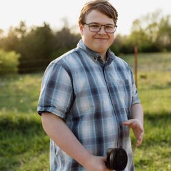 Annie Bolin Photo - Candid senior portrait, Olathe Prairie Center