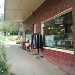 The Mount Dandenong Antique Centre