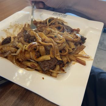 The Flame Cafe - Beef noodle - Hong Kong Style Cafe Near Me - Sacramento, California The Flame Cafe - Beef noodle - Hong Kong Style Cafe Near Me - Sacramento, California