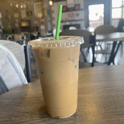 Perk City - Iced caramel latte