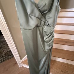 Oxford Cleaners - Bridesmaid dress - looks brand new after cleaning!