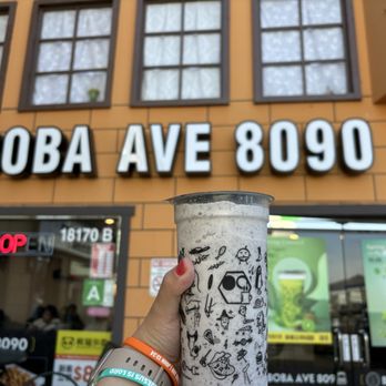 Boba Ave 8090 - Oreo Vanilla Smoothie - Bubble Tea Near Me - Rowland Heights, California Boba Ave 8090 - Oreo Vanilla Smoothie - Bubble Tea Near Me - Rowland Heights, California