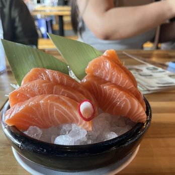 Honjin Izakaya - Salmon Sashimi - Japanese Near Me - Calgary, Alberta Honjin Izakaya - Salmon Sashimi - Japanese Near Me - Calgary, Alberta