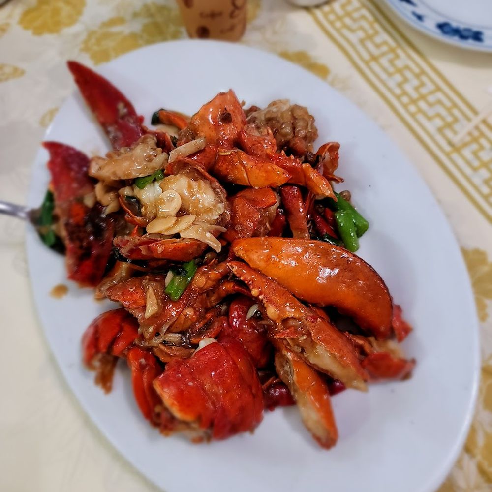 Queens Seafood Restaurant - Cantonese Style Lobster/蔥薑龍蝦. A bit too much cornstarch. Alright. - Seafood Near Me - Elmhurst, New York Queens Seafood Restaurant - Cantonese Style Lobster/蔥薑龍蝦. A bit too much cornstarch. Alright. - Seafood Near Me - Elmhurst, New York