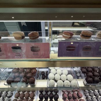 Lolli And Pops - Macarons - Candy Stores Near Me - Roseville, California Lolli And Pops - Macarons - Candy Stores Near Me - Roseville, California