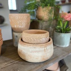 Dirty Thumb Nursery - Terracotta planters