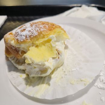Nagy's Bakery - Cream puff - Bakeries Near Me - Hilliard, Ohio