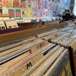 Vinyl Revolution - Vinyl crates