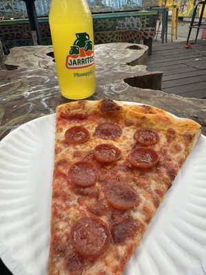 Pizza Tropical by null