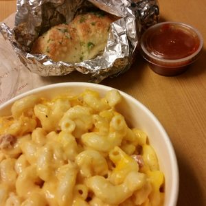 Villa Italian Kitchen Pizza 2500 N Mayfair Rd Wauwatosa Wi