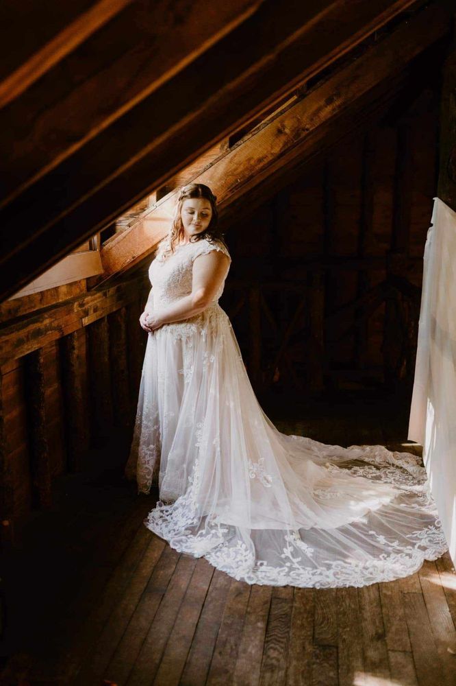 The Cast Away Dreamers - upholstery in Sand Lake, MI