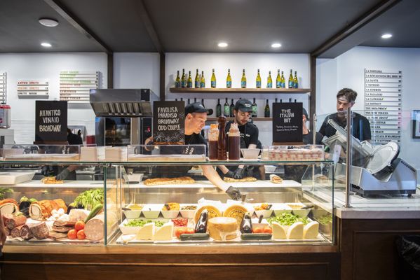 All’Antico Vinaio by null