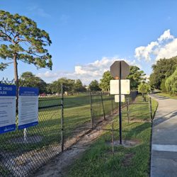 Lake Druid Park Dog Run