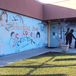 Hawaiian Avenue Children's Center - The entrance.