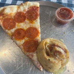 Pepperoni pizza & pepperoni roll up Pepperoni pizza & pepperoni roll up