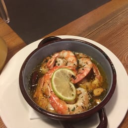 Gambas al ajillo con un toque de picante