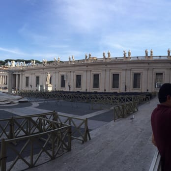 Piazza San Pietro - Landmarks & Historical Buildings Near Me - Rome, RM Piazza San Pietro - Landmarks & Historical Buildings Near Me - Rome, RM