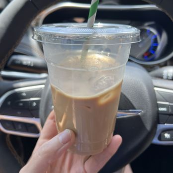 Oscar's Coffee - Lavender latte with oat milk - Coffee & Tea Near Me - Annapolis, Maryland