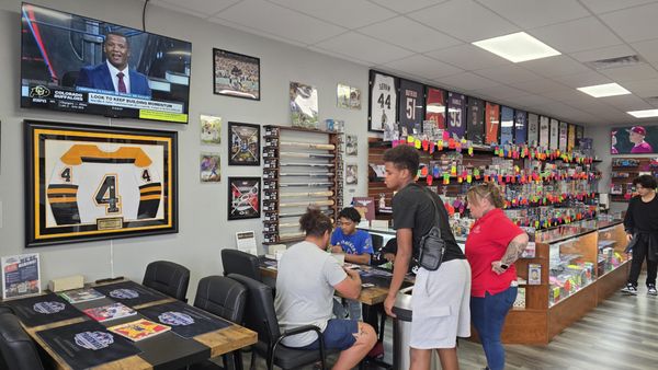 Trademark Cards & Collectibles by null