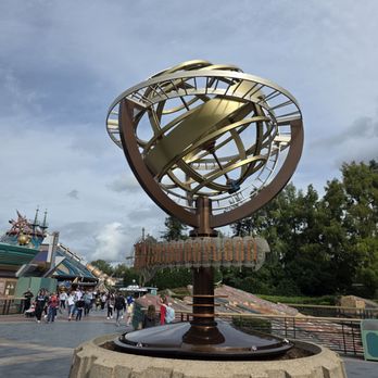 Disneyland Paris - Amusement Parks Near Me Disneyland Paris - Amusement Parks Near Me