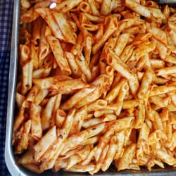 Rostisseria Gómez - Unos macarrones bolognesa