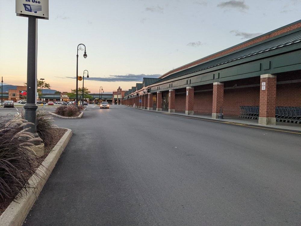 RUTLAND PLAZA Updated September 2024 1 Rutland St, Rutland, Vermont