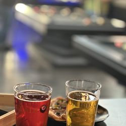 Gladi8or Brews & Billiards