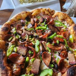 Brisket pizza
