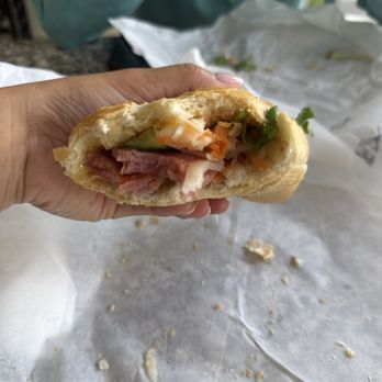 Y Nhu Bakery & Cafe - Vietnamese Near Me - Orlando, Florida Y Nhu Bakery & Cafe - Vietnamese Near Me - Orlando, Florida