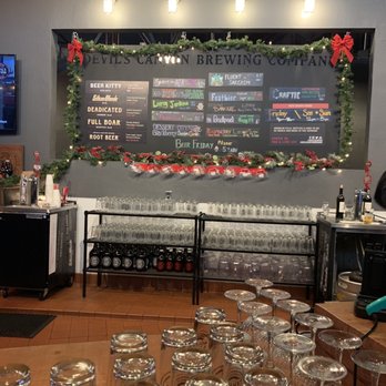 Devil's Canyon Brewing Company - rows of empty wine glasses - Breweries Near Me - San Carlos, California Devil's Canyon Brewing Company - rows of empty wine glasses - Breweries Near Me - San Carlos, California