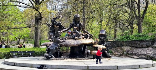 Alice in Wonderland by null