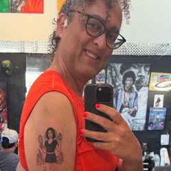 Oakland Ink - Selfie with new tattoo