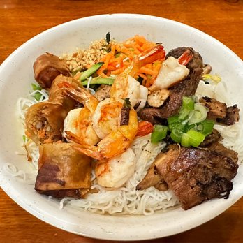 Pho Hoang - #46. Vermicelli with Chicken, Shrimp,and Egg Rolls -the best! - Vietnamese Near Me - Austin, Texas Pho Hoang - #46. Vermicelli with Chicken, Shrimp,and Egg Rolls -the best! - Vietnamese Near Me - Austin, Texas