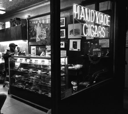 Martinez Handmade Cigars by null