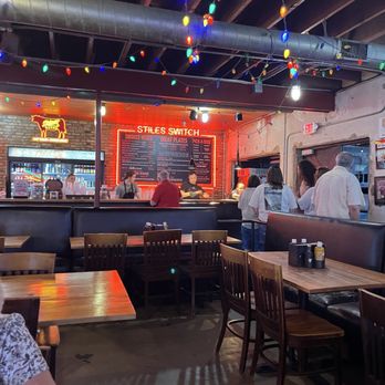 Stiles Switch BBQ & Brew - Order counter and menu board - Barbeque Near Me - Austin, Texas