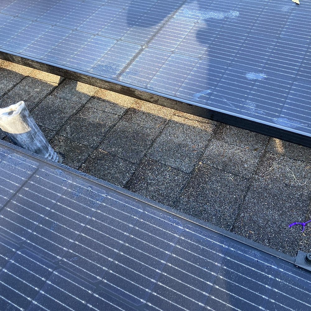 Solaria Solar and Roofing - End Caps not put on bars - Solar Installation Near Me - Orlando, Florida Solaria Solar and Roofing - End Caps not put on bars - Solar Installation Near Me - Orlando, Florida