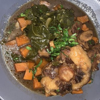 Upper Kirby Bistro - Oxtails & Grits - New American Near Me - Houston, Texas