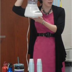 Revitalize Health Coaching - Green Smoothie Demo
