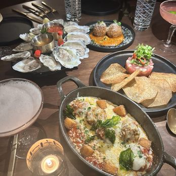 Gordon Ramsay Hell's Kitchen - More appetizers! - New American Near Me - Atlantic City, New Jersey