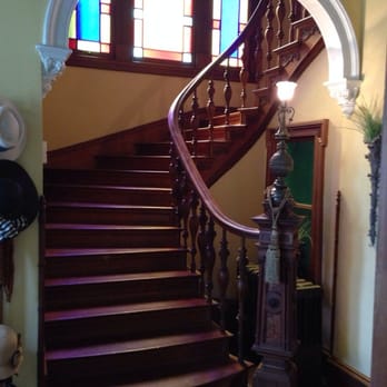 Coppersmith Inn Bed & Breakfast - Gorgeous wooden staircase - Bed & Breakfast Near Me - Galveston, Texas