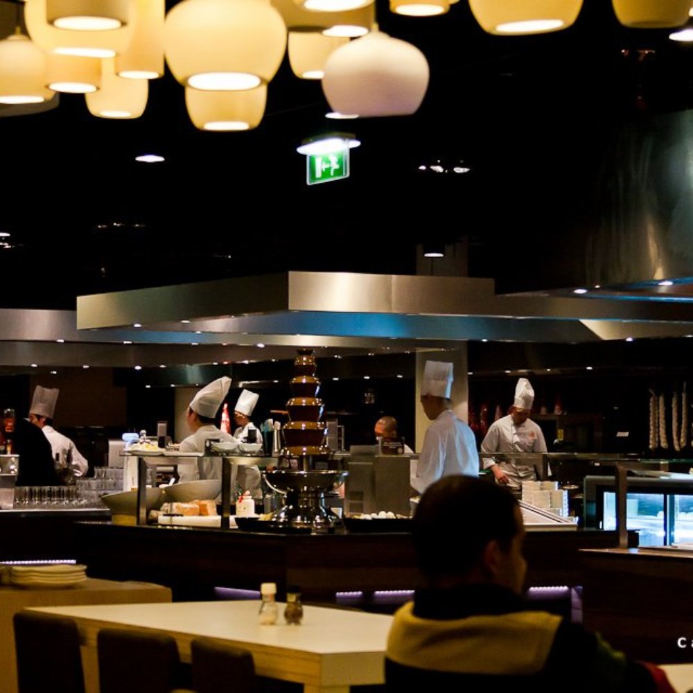 Restaurant Vandaag - (Photo taken by friend) - Buffets Near Me - Utrecht, Utah