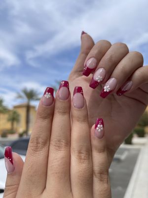 Bellaggio Nails Spa by null
