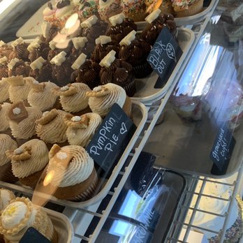 Brewja Coffee - Seasonal cupcake flavors for October 2021 - Coffee & Tea Near Me - San Lorenzo, California Brewja Coffee - Seasonal cupcake flavors for October 2021 - Coffee & Tea Near Me - San Lorenzo, California