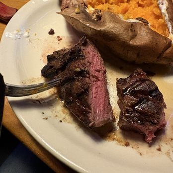 Texas Roadhouse - Filet medium undercooked - Steakhouses Near Me - Odessa, Texas Texas Roadhouse - Filet medium undercooked - Steakhouses Near Me - Odessa, Texas